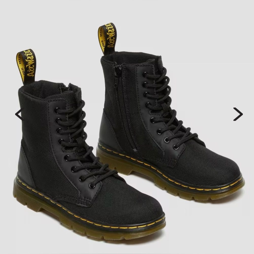 Dr Martens Junior Combs Extra Tough Poly Boots sz 3 - Picture 1 of 9